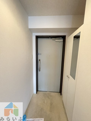 【玄関】 | La Douceur今池(旧名称:アーデン今池イースト)