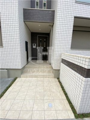 【エントランス】 | レジデンス西尾久 | 清潔なエントランスです