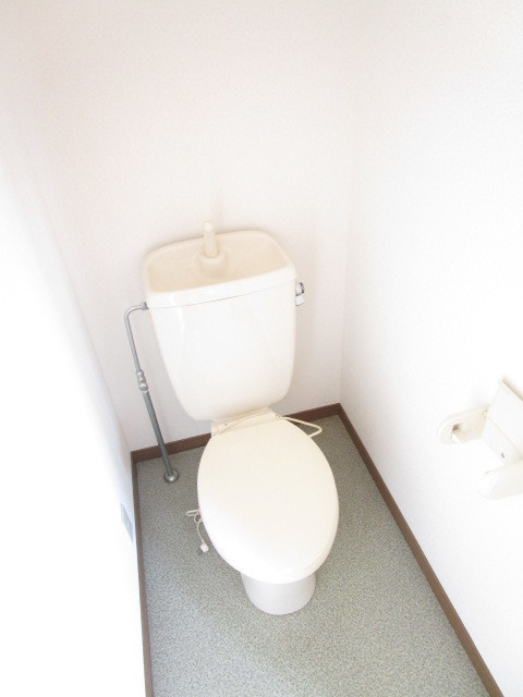 シティーハイツ　かすみ草のトイレ|ゆったりとした空間のトイレです