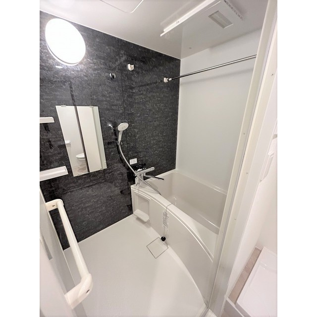 SOLASIA residence 南大塚の浴室