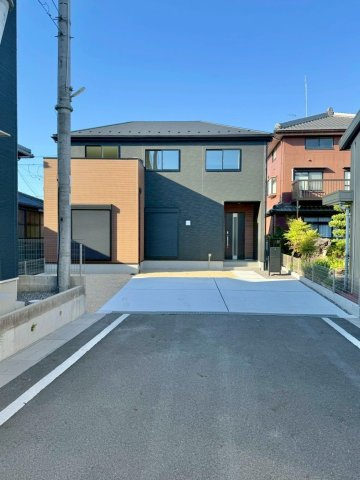 守山市小島町　新築戸建ての外観