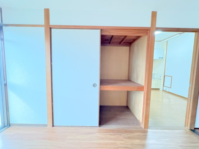 ロイヤルマンション大牟田の収納|※他号室の写真の為異なる場合は、現況優先とします。