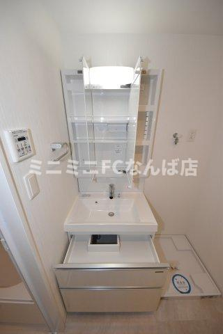 プレジオ難波ユーロ