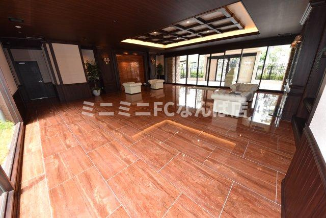 プレジオ難波ユーロのエントランス