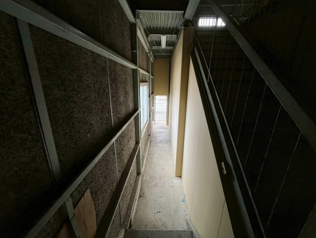 みよし町上貸倉庫の内装