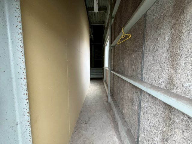 みよし町上貸倉庫の内装