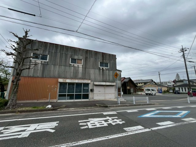 みよし町上貸倉庫の外観