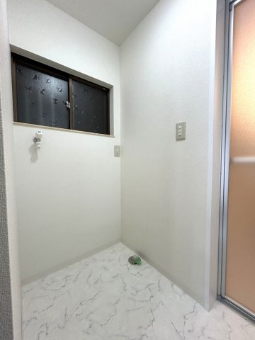 須崎市多ノ郷甲　中古戸建のランドリースペース