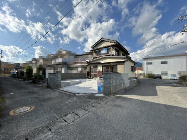 須崎市多ノ郷甲　中古戸建の前面道路含む現地写真