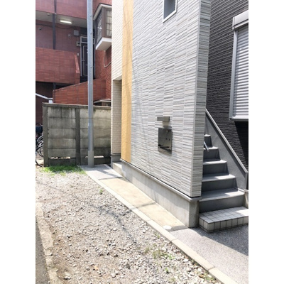 【エントランス】 | リヴィエール明大前