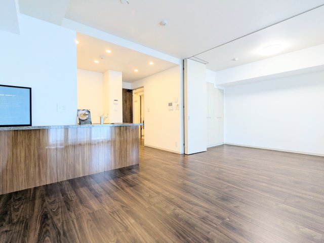 パレステージ上野のエントランス