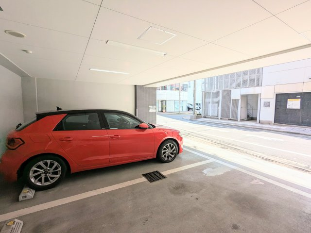 パレステージ上野の駐車場|～敷地内駐車場 写真～