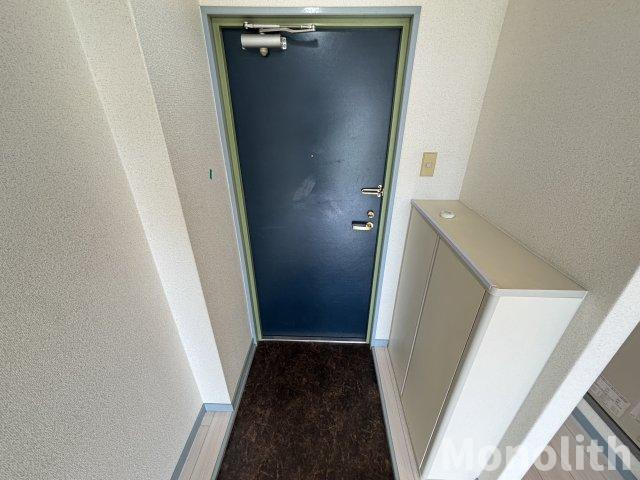 府中セントポーリアの玄関