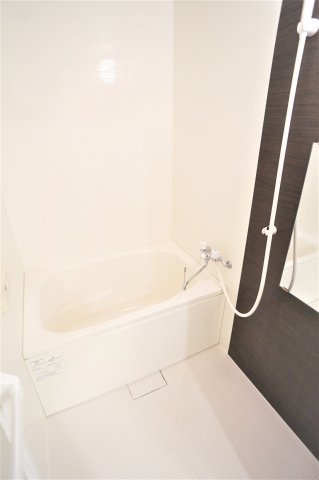 第五メゾン相葉コーポの浴室|※別のお部屋の写真です