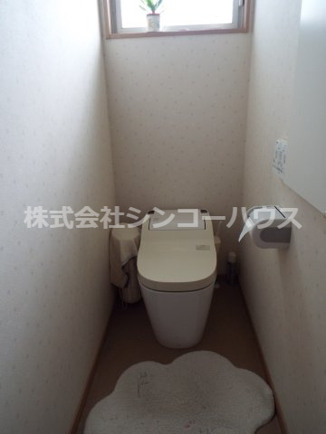 【トイレ】 | 久喜市古久喜　中古戸建 | 1階と2階にトイレがあります。