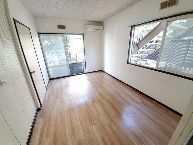 ＳＴハイムの居間・リビング