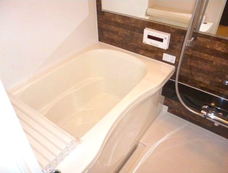 ディアコート　角部屋　テラス　浴室乾燥　洗面所独立の浴室