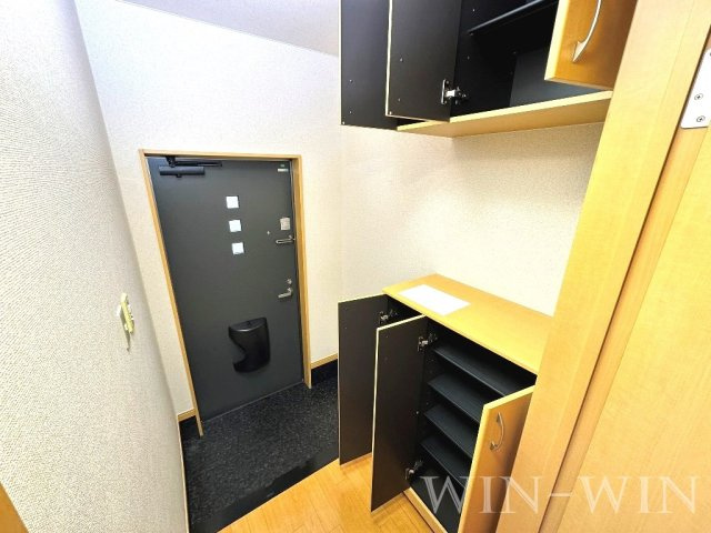 ヒールコートGOTOの玄関