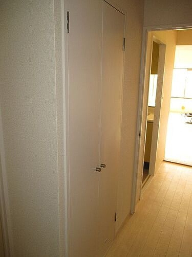 シティコートフドウ中山の収納|収納（廊下）※前回募集時2018年12月撮影