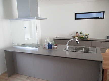 廿日市市桜尾１丁目　新築一戸建て(全2棟)のキッチン