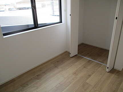 廿日市市桜尾１丁目　新築一戸建て(全2棟)の洋室