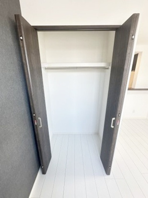 【収納】 | ベイルーム久里浜 | 荷物の多い方におススメのクローゼット