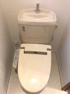 【トイレ】 | シャーメゾン荻窪 | 温水洗浄便座。