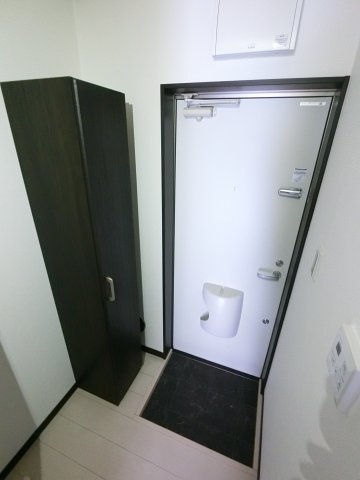 【玄関】 | ロイヤルコート