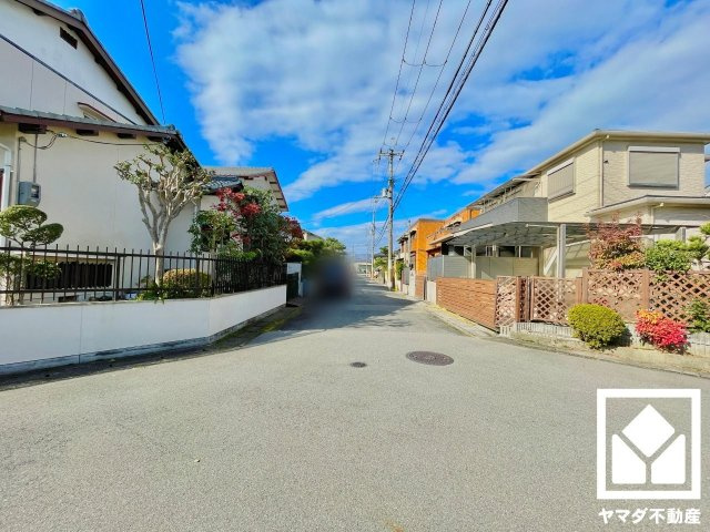 伏見区久我御旅町の前面道路含む現地写真