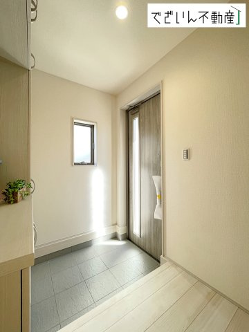 【玄関】 | Livele Garden.S嵐山町志賀第2　新築住宅 | 現地(2026年2月撮影)