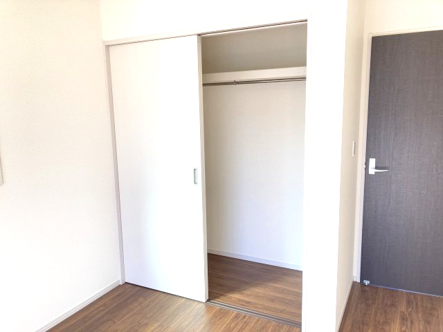 第1沼田市材木町　新築戸建　1号棟の収納|２階洋室3収納です