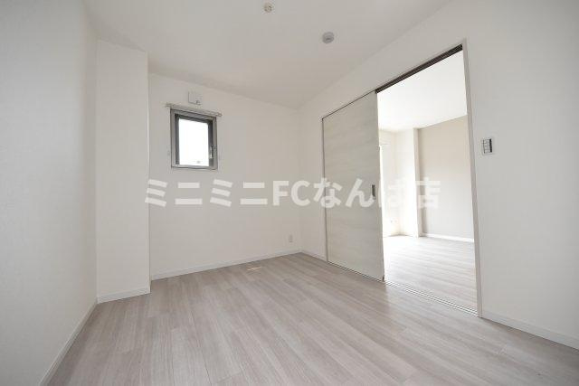 ソラシアレジデンス九条の寝室