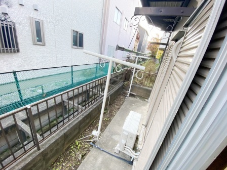 コーポ杉の子のバルコニー|落ち着いた時間を過ごせるバルコニーです