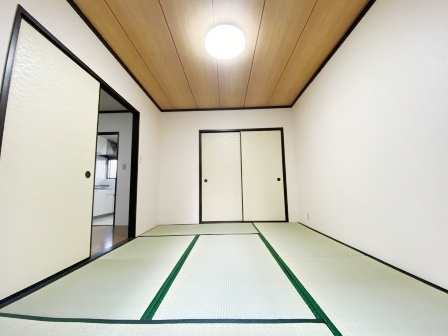 コーポ杉の子の和室|落ち着いた雰囲気の和室付きです