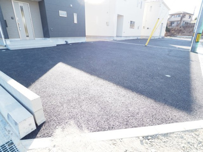 【駐車場】 | Cradle garden　二本松市油井第５　１０号棟