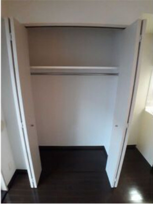 ラグジュアリーアパートメント目黒東山　宅配BOX　浴室乾燥　分譲の収納