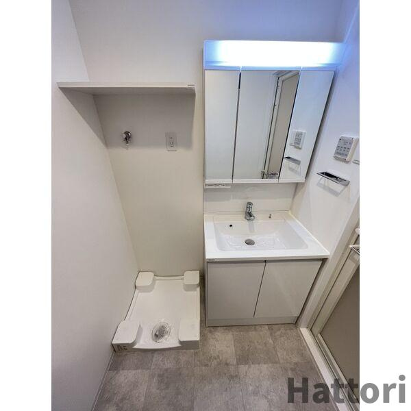 スプランディッド新大阪EASTの洗面所