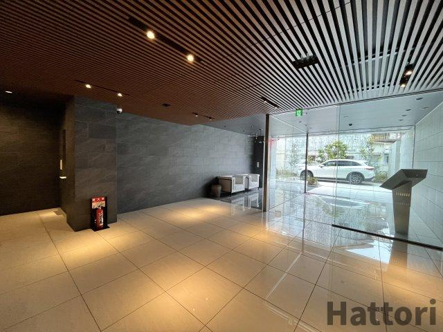 スプランディッド新大阪EASTのロビー