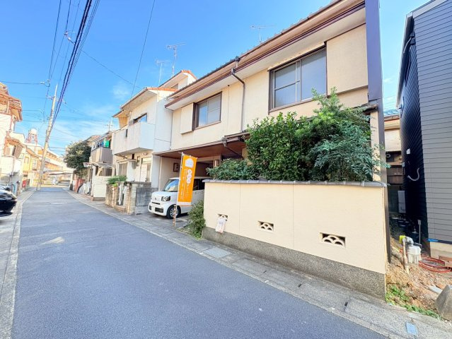 梅津上田町の前面道路含む現地写真