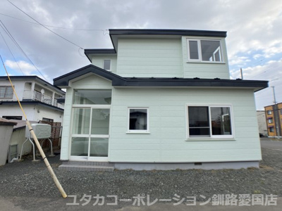 【外観】 | 昭和北3丁目190-1619売家 | 風除室完備で、雨・雪の悪天候時は重宝します！