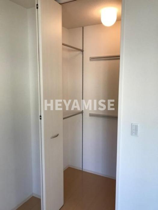 ニューハイツタリカド D棟の収納