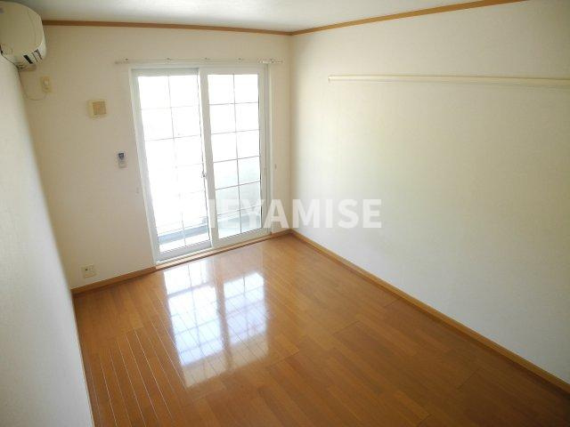 ヴィオラ　レジデンスBの居間・リビング|※室内画像は類似物件のもの