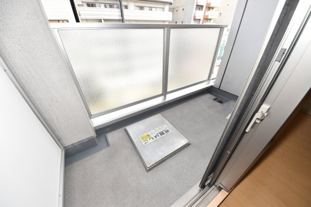 日本橋コゥジィアパートメントのバルコニー