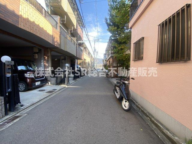 新池島町1丁目中古戸建の前面道路含む現地写真|前面道路含む現地写真です