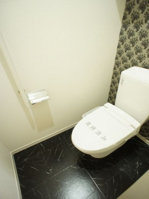 【トイレ】 | グリーンスクエアＡ | 温水洗浄暖房便座機能付きです♪