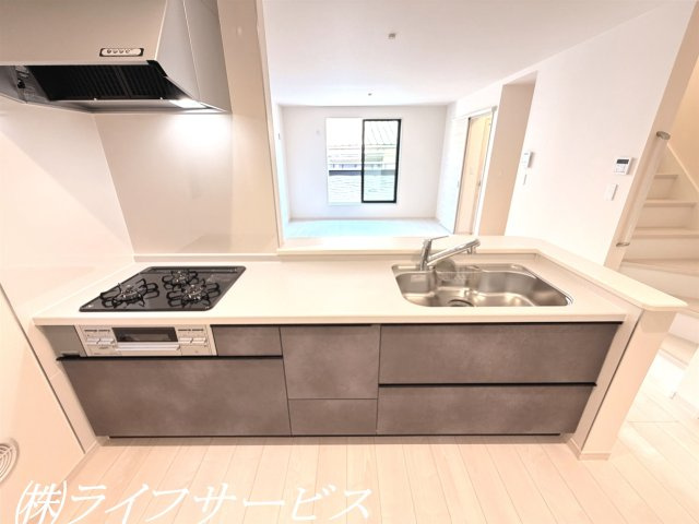 【キッチン】 | 塚本５丁目新築戸建 | オープンスタイルのシステムキッチン