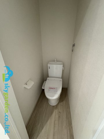 茅ヶ崎市矢畑2期　新築戸建　全5棟　2号棟のトイレ|２階のトイレ