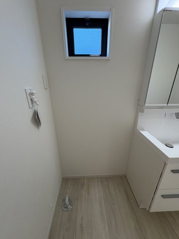 茅ヶ崎市矢畑2期　新築戸建　全5棟　2号棟のランドリースペース