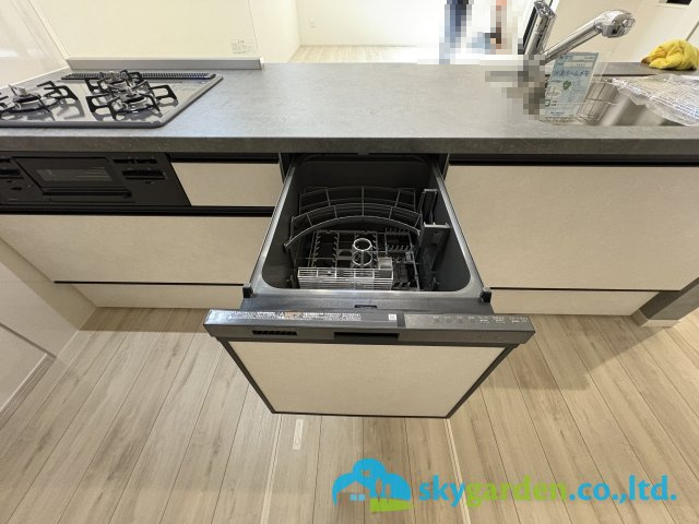 茅ヶ崎市矢畑2期　新築戸建　全5棟　2号棟のキッチン|食洗機付いてます