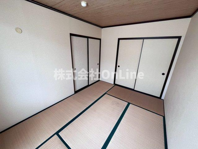 【寝室】